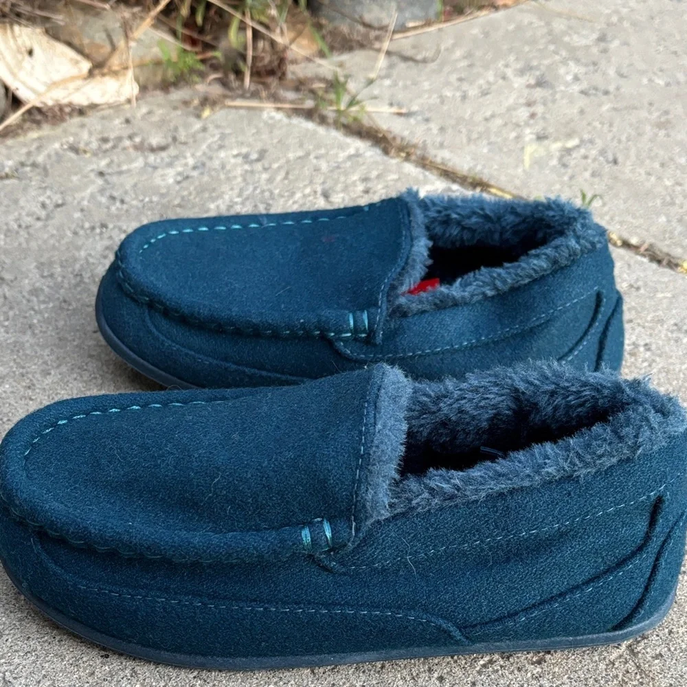 Deer‎ Stags Lil Spun Teal Loafers. New. Size 3